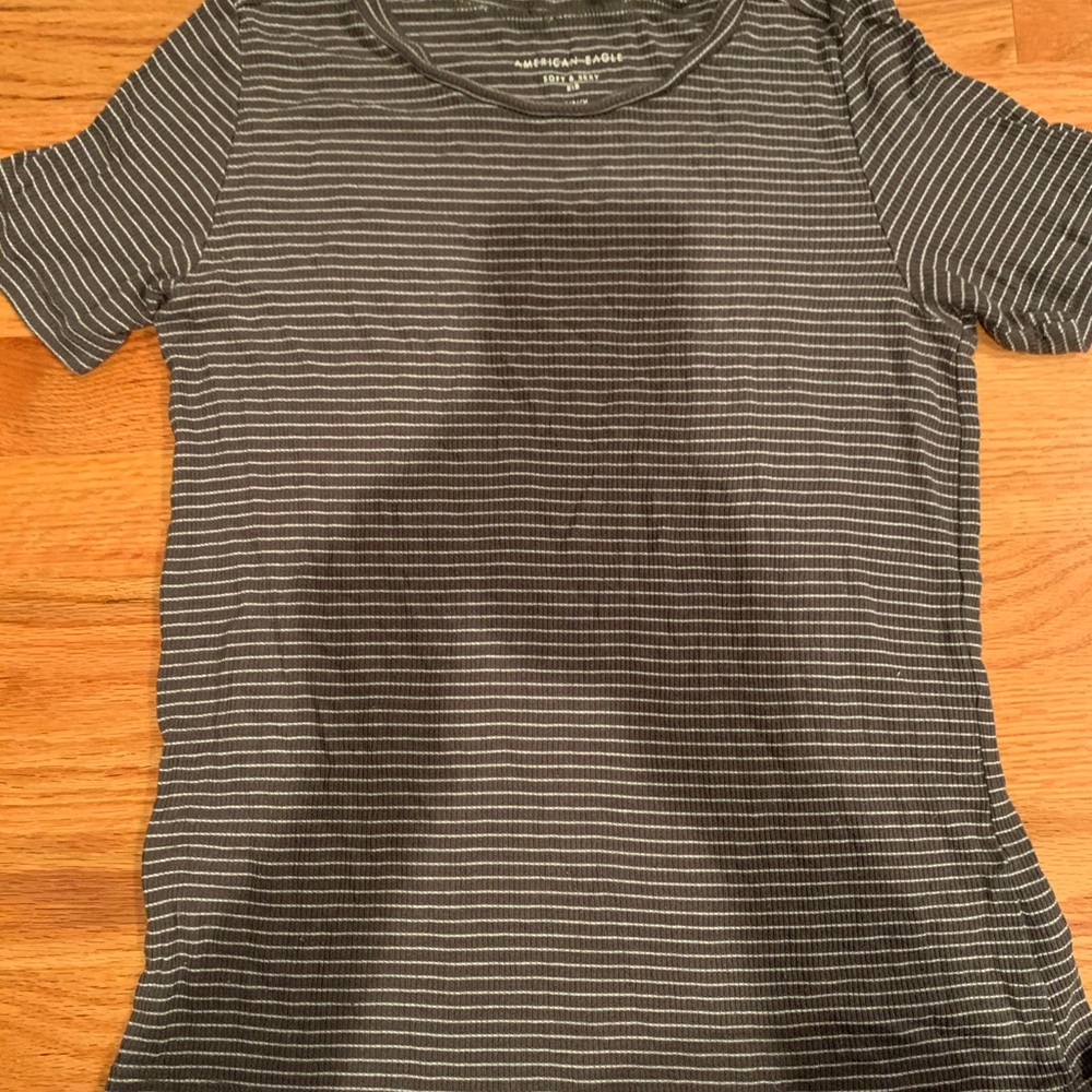 American Eagle T-shirt